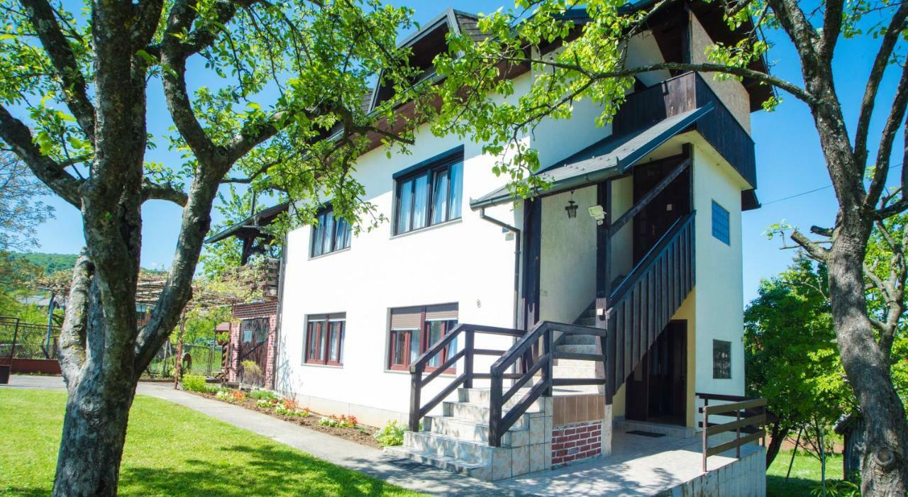 Cherry House Slunj Exterior photo